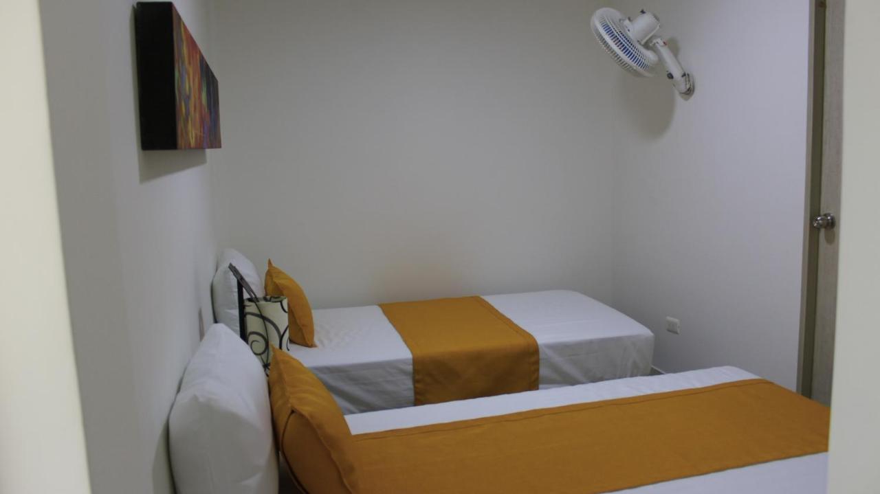 Hotel Pereira 421 Esterno foto